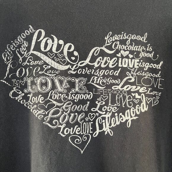 Life Is Good Tee Shirt Women's Medium Relaxed‎ Fit Heart Love Gorpcore Outdoors - Picture 1 of 6